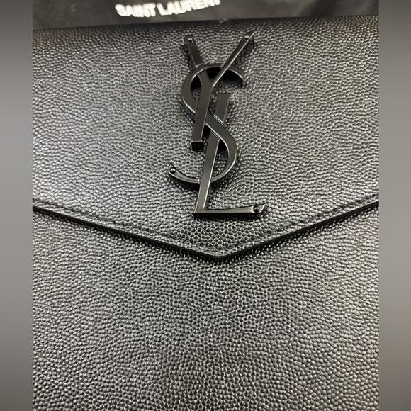 Saint Laurent Black Leather Envelope Clutch - Picture 3 of 8